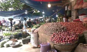 আওয়ামীলীগ সরকার পতনের পর সড়কে নেই চাঁদাবাজি, কমেছে নিত্যপণ্যের দাম