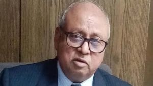 আন্তর্জাতিক অপরাধ ট্রাইব্যুনালের প্রধান রাতারাতি গড়ে তোলেন সম্পদের পাহাড়