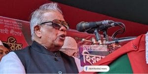 আমু ছিলেন মূর্তিমান আতঙ্ক, আলোচনায় তার পালিত মেয়েও