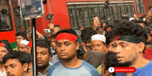 এবার হাইকোর্ট ঘেরাও করলো শিক্ষার্থীরা