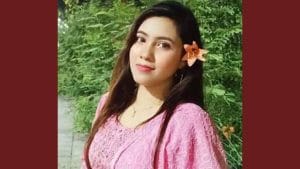 পরীক্ষা দিতে এসে আটক নিষিদ্ধ সংগঠন ছাত্রলীগের নেত্রী পিয়া