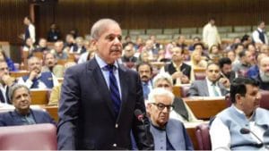 পাকিস্তানে বিচার বিভাগের ক্ষমতা সীমিত করে সংবিধান সংশোধনী পাস