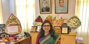 দেশ ত্যাগের উদ্দেশ্যে বিমানবন্দর থেকে ফেরত সাবেক পিএইচডি আপা