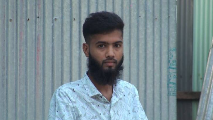 বুলেটের ঝাাঝড়া শরীর নিয়ে মৃত্যুর সঙ্গে পাঞ্জা লড়ছে আরিফ