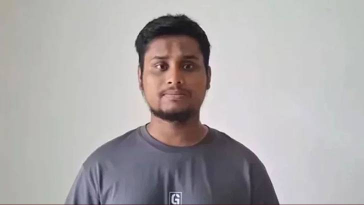 যাত্রাবাড়ীতে হাসনাত আবদুল্লাহর গাড়িতে ফের ট্রাকের ধাক্কা