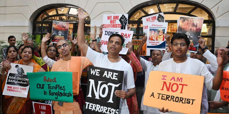 বাংলাদেশে হিন্দুদের নিরাপত্তার জন্য বিশ্ব জুড়ে ইসকনের প্রতিবাদ