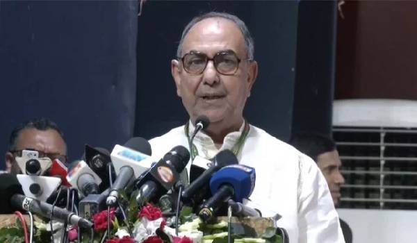 সচিবালয়ে আগুন দেয়ায় জড়িতরা এখনো উপদেষ্টাদের সঙ্গে কাজ করছে : আব্বাস