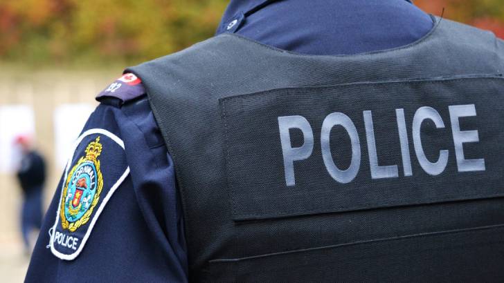 মুন্সীগঞ্জ গজারিয়ায় পুলিশ সদস্য’কে গুলি করে হ ত্যা র চেষ্টা