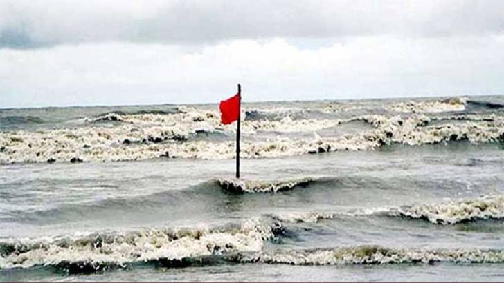 ভারতে ঘূর্ণিঝড় ফিনজালের প্রভাবে তিনজনের মৃত্যু