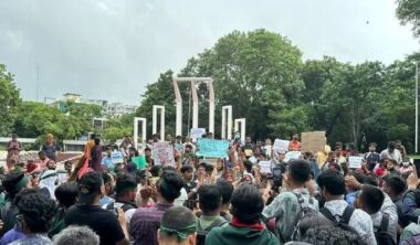 শহীদ মিনারে আগতদের মানতে হবে যে নির্দেশনা