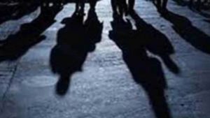 চুয়াডাঙ্গায় গণডাকাতি ২ লক্ষাধিক টাকা লুট