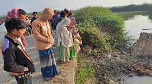 নাটোরে হালতি বিল থেকে অজ্ঞাত ব্যক্তির মরদেহ উদ্ধার