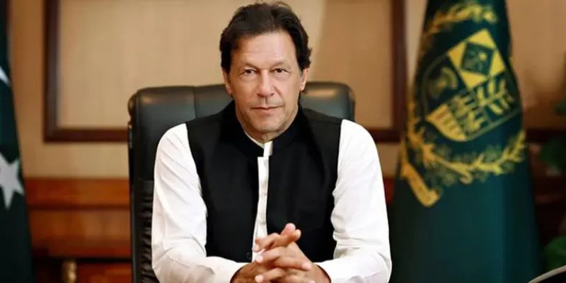 ইমরান খানের দুর্নীতি মামলার রায় শুক্রবার