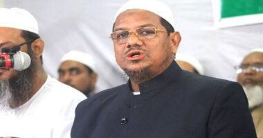 বাংলার মসনদে ইসলামের অটল ভিত্তি: চরমোনাই পীর