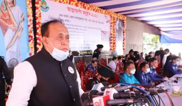 সাবেক এমপি মোস্তাফিজুর রহমান ও তার স্ত্রীর বিরুদ্ধে দুদকের মামলা