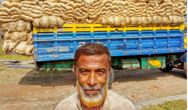 পাট ফিরেছে পুরাতন রূপে ‘সোনালী আঁশ’