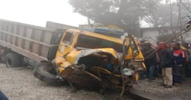 দিনাজপুরের বিরামপুরে ট্রেনের সঙ্গে ট্রাকের ধাক্কায় দুইজন নিহত