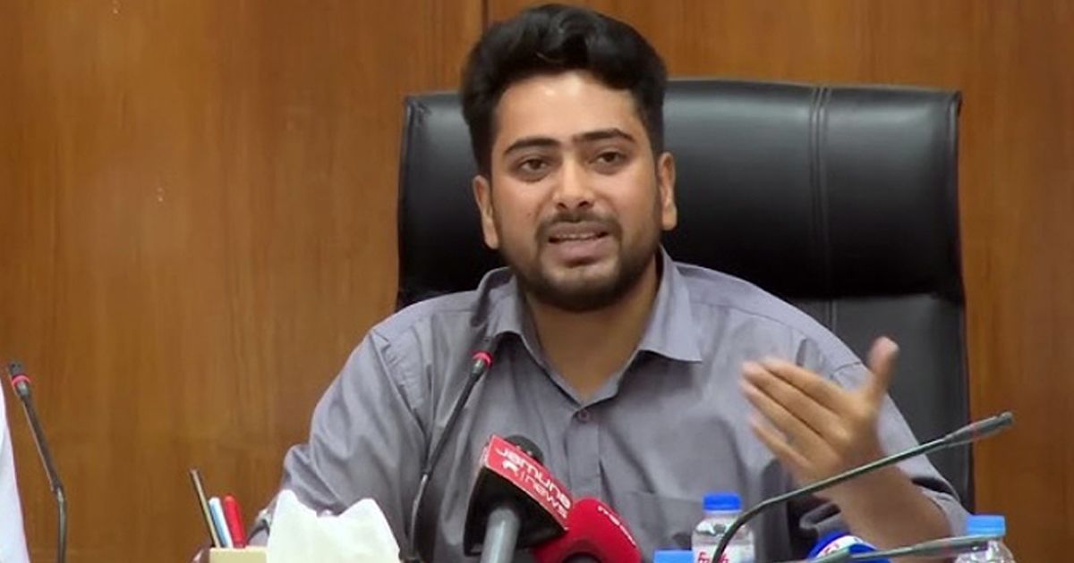 জুলাই শহীদ পরিবারের চাকরির সুযোগ কোটা হিসেবে গণ্য হবে না: উপদেষ্টা নাহিদ