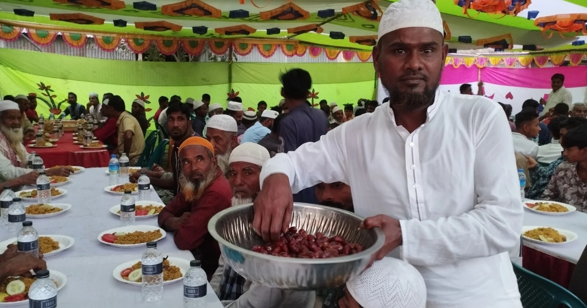 আব্দুস সালাম পিন্টুর সুস্থতা কামনায় গণ ইফতার এর আয়োজন