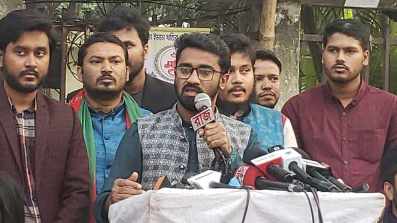 এনসিপির বড় ভুল সেনাবাহিনীকে উসকানি দেয়া : রাশেদ খান