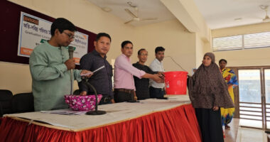 ধামইরহাটে ভাগ্য ফিরানো নারীদের পুরস্কৃত করল- ওয়ার্ল্ড ভিশন