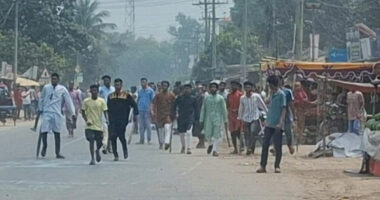 ঈদগাহে ‘জয় বাংলা’ স্লোগান, বিএনপি কর্মী গুলিবিদ্ধ