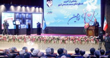 ইরান কখনোই পারমাণবিক অর্জনের বিষয়ে কারো সঙ্গে আপস করবে না: পেজেশকিয়ান