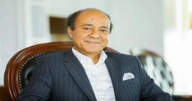 মেঘনা গ্রুপের চেয়ারম্যান ও তার পরিবারের ব্যাংক হিসাব জব্দ