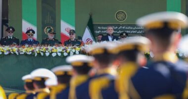 শক্তিশালী সশস্ত্র বাহিনীর কারণে ইরান আন্তর্জাতিক ক্ষেত্রে সম্মানিত