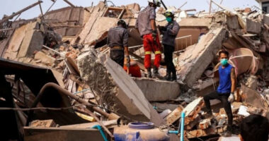 মিয়ানমারে ভূমিকম্পে মৃতের সংখ্যা ২,৭০০ ছাড়িয়েছে 