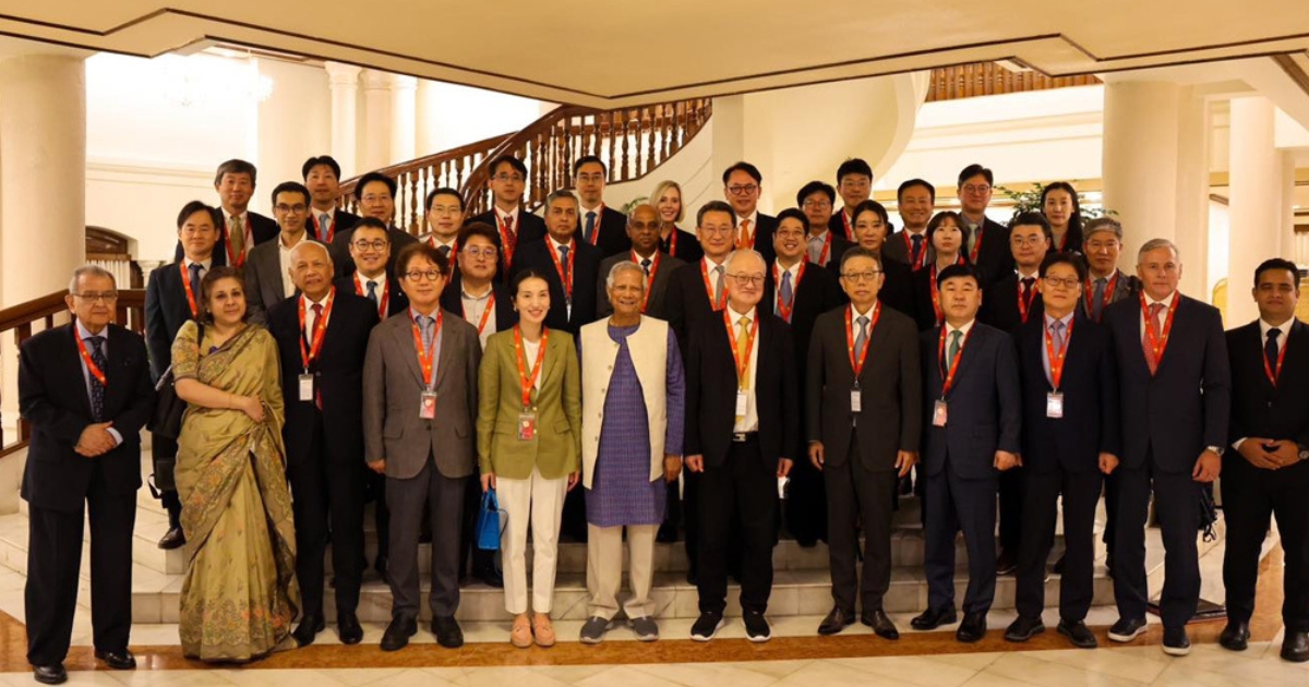 বিনিয়োগের এত অনুকূল পরিবেশ কখনো ছিল না : ড. ইউনূস