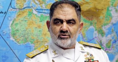 আমরা শয়তানকে ডুবিয়ে দেব, ঠিক যেমন ফেরাউন ডুবে গিয়েছিল : ইরানি নৌ-প্রধান