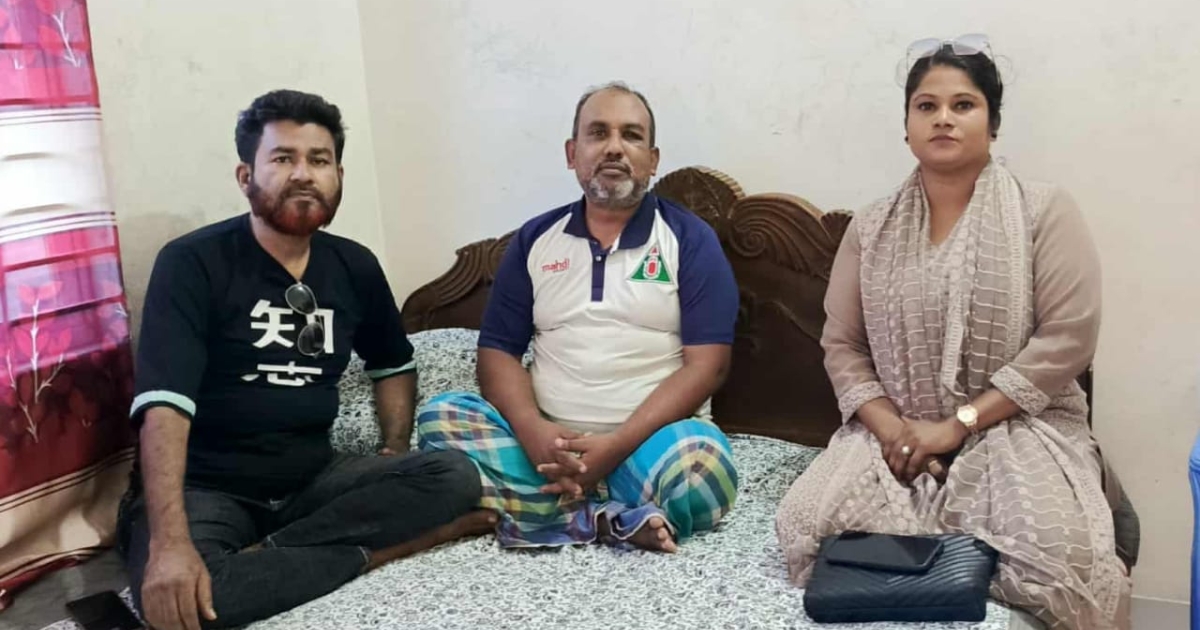 অসুস্থ সাংবাদিক লিটন মাহমুদকে দেখতে মুন্সিগঞ্জ এলেন সোনিয়া দেওয়ান প্রীতি