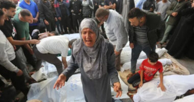 গাজায় মৃত্যুর মিছিল: ইসরায়েলি হামলায় একদিনে নিহত ৫৪