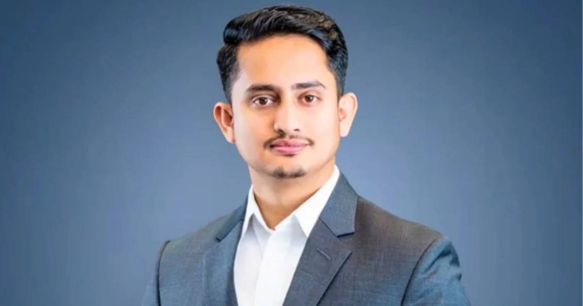 সারজিসকে আইনি নোটিশ, চাইতে হবে প্রকাশ্য ক্ষমা