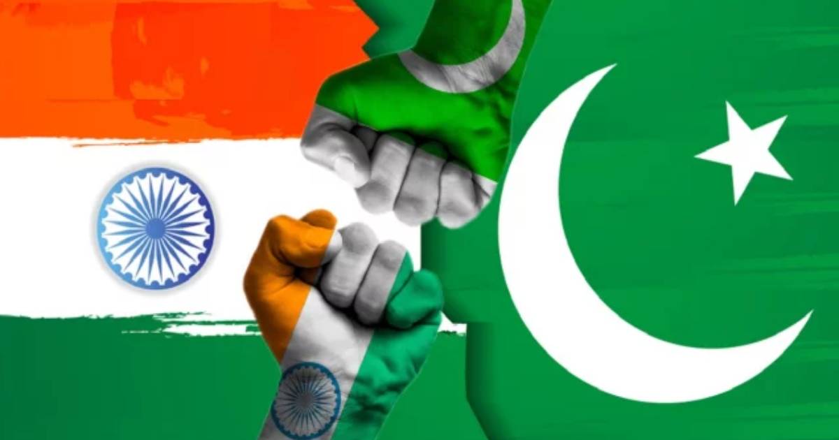 ভারতে পাল্টা হামলা চালাচ্ছে পাকিস্তান