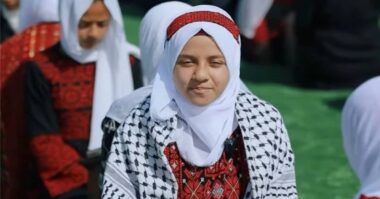 শান্তির কণ্ঠস্বর ফিলিস্তিনি শিশু 'ইয়াকিন' যোগ দিল শহীদি মিছিলে