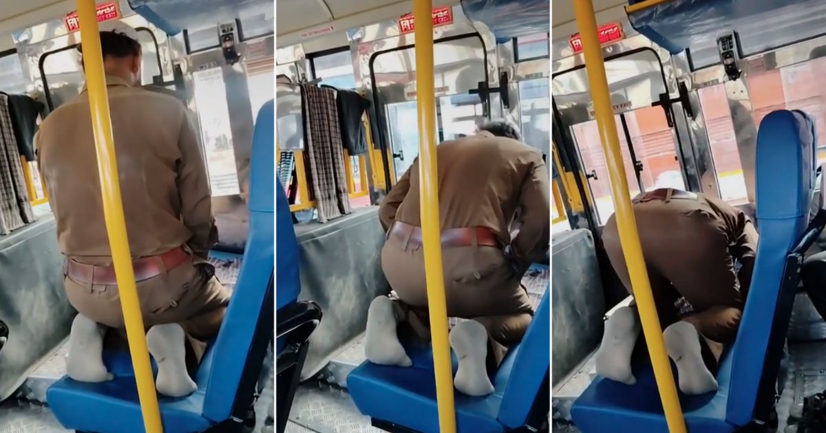 বাস থামিয়ে নামাজ আদায়, ভারতে চালকের বিরুদ্ধে তদন্তের নির্দেশ