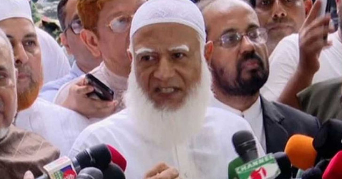 রাজনৈতিক দলগুলোর সাথে আলোচনা করে আ. লীগকে নিষিদ্ধ করলে ভালো হতো : ডা. শফিকুর