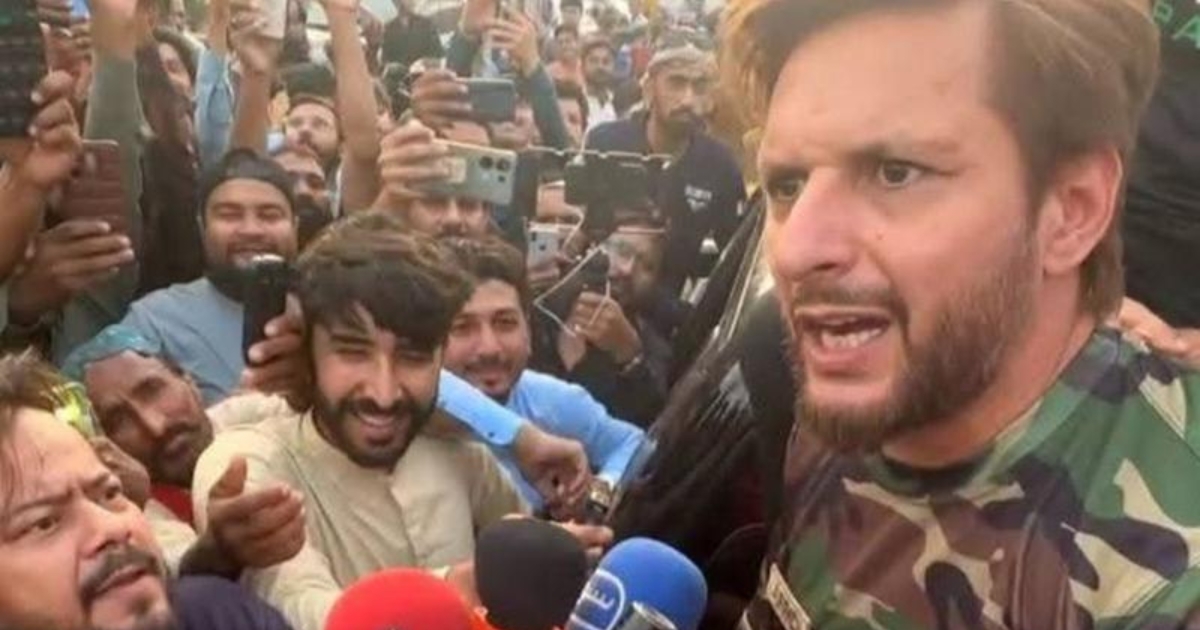 স্বনিপূণ পাকিস্তান সেনাবাহিনী মোদিকে চুপ করিয়েছে,পাকিস্তানকে ছোট করে দেখার খেসারত দিচ্ছে ভারত : আফ্রিদী