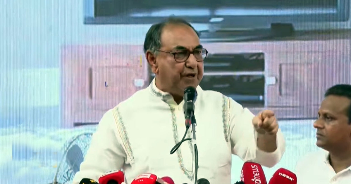 স্টারলিংক আর করিডর আনা হচ্ছে কার স্বার্থে?বন্দর দিয়ে দিচ্ছেন, এদেশের মানুষকে বোকা ভাববেন না : মির্জা আব্বাস