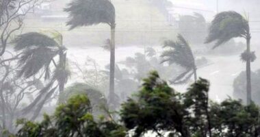 সন্ধ্যার মধ্যে ৭ অঞ্চলে ৮০ কিমি বেগে ঝড়ের শঙ্কা