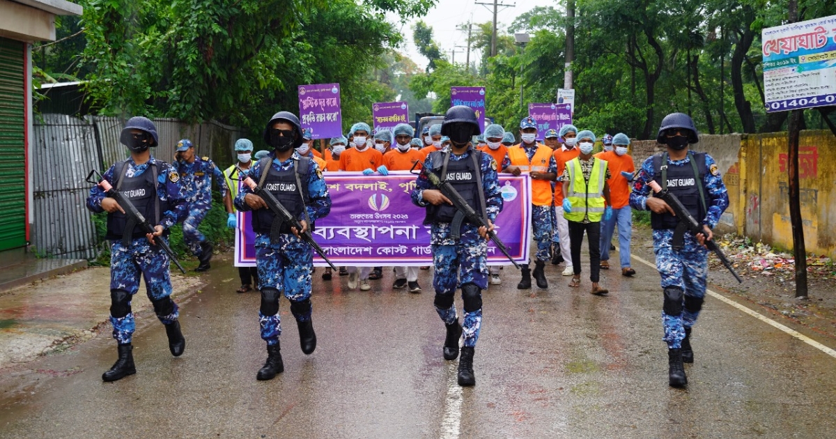 কোস্টগার্ডের আয়োজনে ‘তারুণ্যের উৎসব শীর্ষক পরিচ্ছন্নতা অভিযান ও র‍্যালী