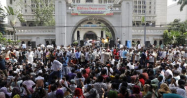 দুই উপদেষ্টার পদত্যাগ ছাড়া রাজপথ না ছাড়ার ঘোষণা ইশরাক সমর্থকদের