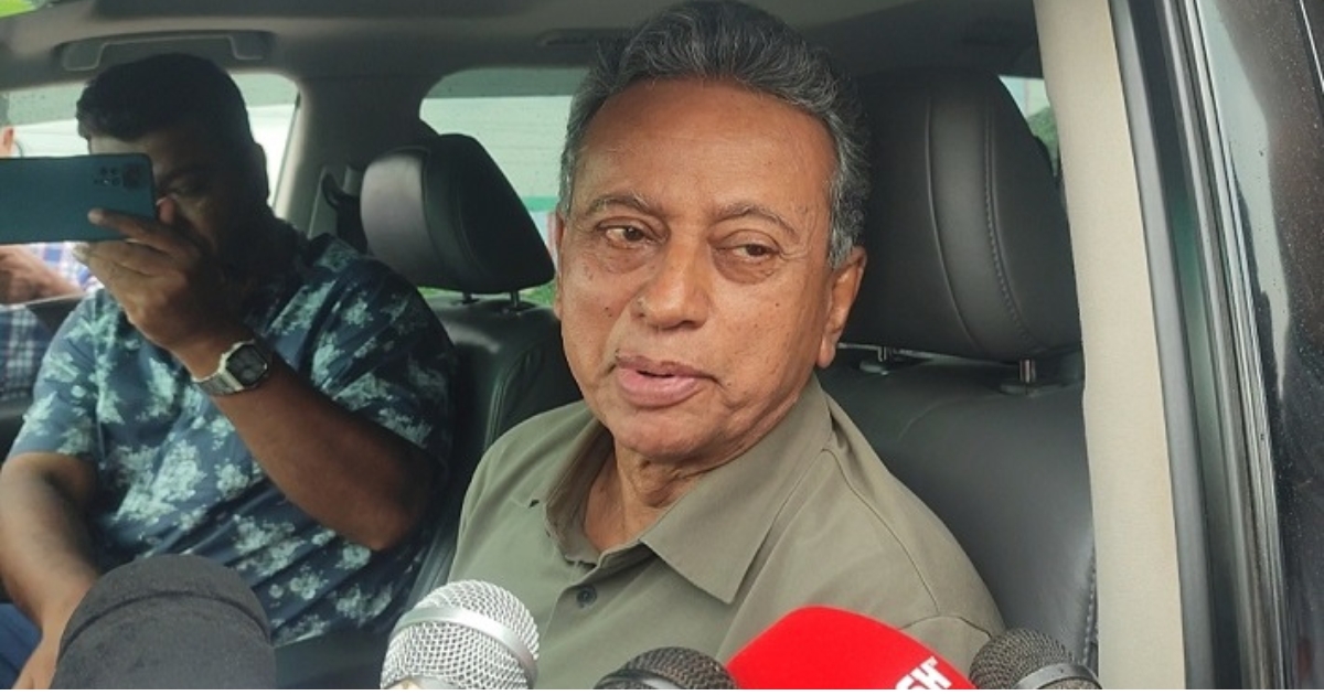 ড. ইউনূস-তারেক রহমানের বৈঠককে কেন্দ্র করে লন্ডন গেলেন বিএনপি নেতা আমির খসরু