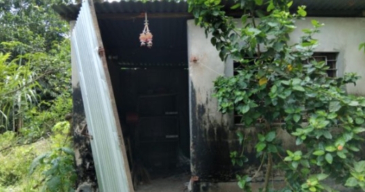 মুন্সিগঞ্জে রাতে হিন্দু বাড়ি থেকে চুরি