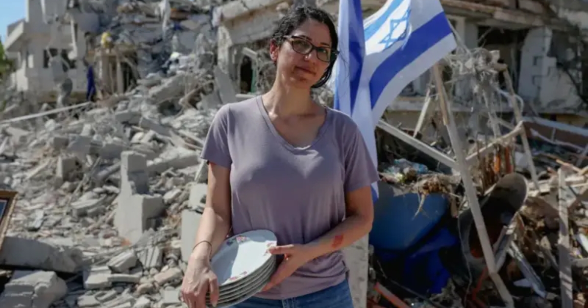 ইরানি হামলায় ক্ষতবিক্ষত ইসরায়েলিদের জনজীবন