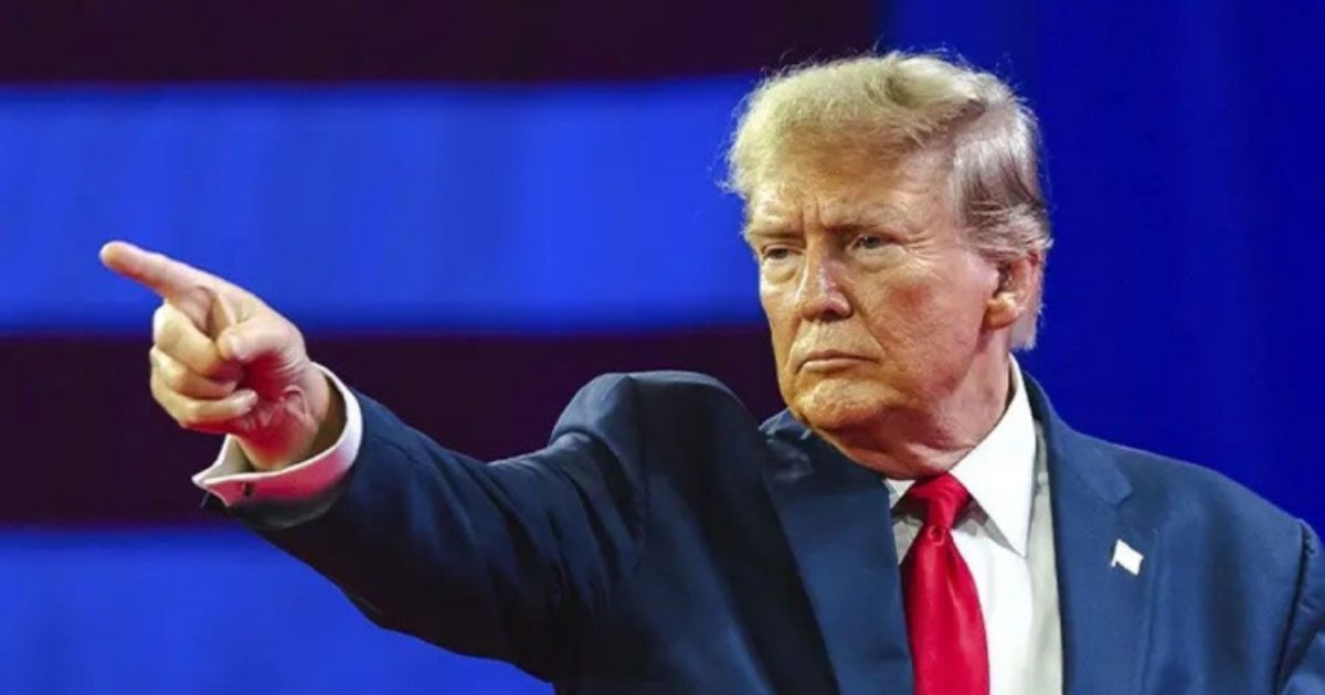 জরুরি ভিত্তিতে তেহরান খালি করতে বললেন ট্রাম্প