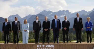 ইসরায়েলের ‘পক্ষ’ নিলো জি-৭ জোট 