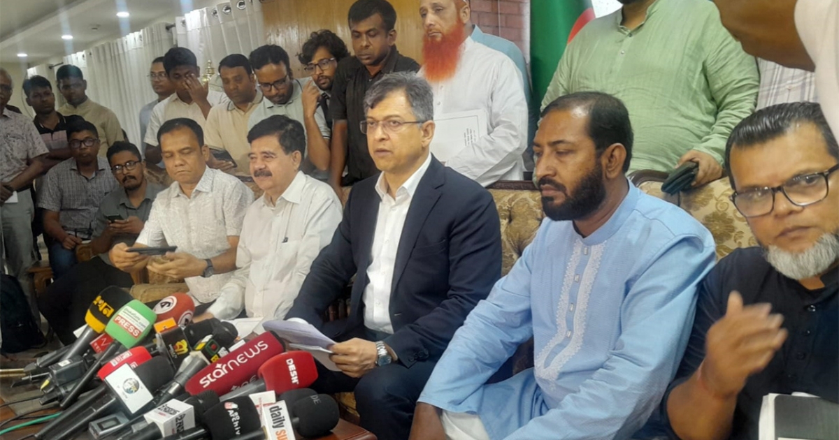 বিএনপি নিজেদের প্রস্তাবের বাইরে বহু প্রস্তাবে একমত : সালাউদ্দিন আহমদ